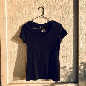 No Boundaries Junior's Black Short Sleeve Top 11